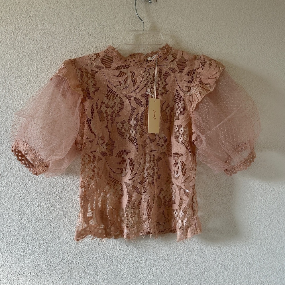 Peach Floral Lace Coquette Cutesy Mesh Sheer Puff Sleeve Top Women’s Medium NWT